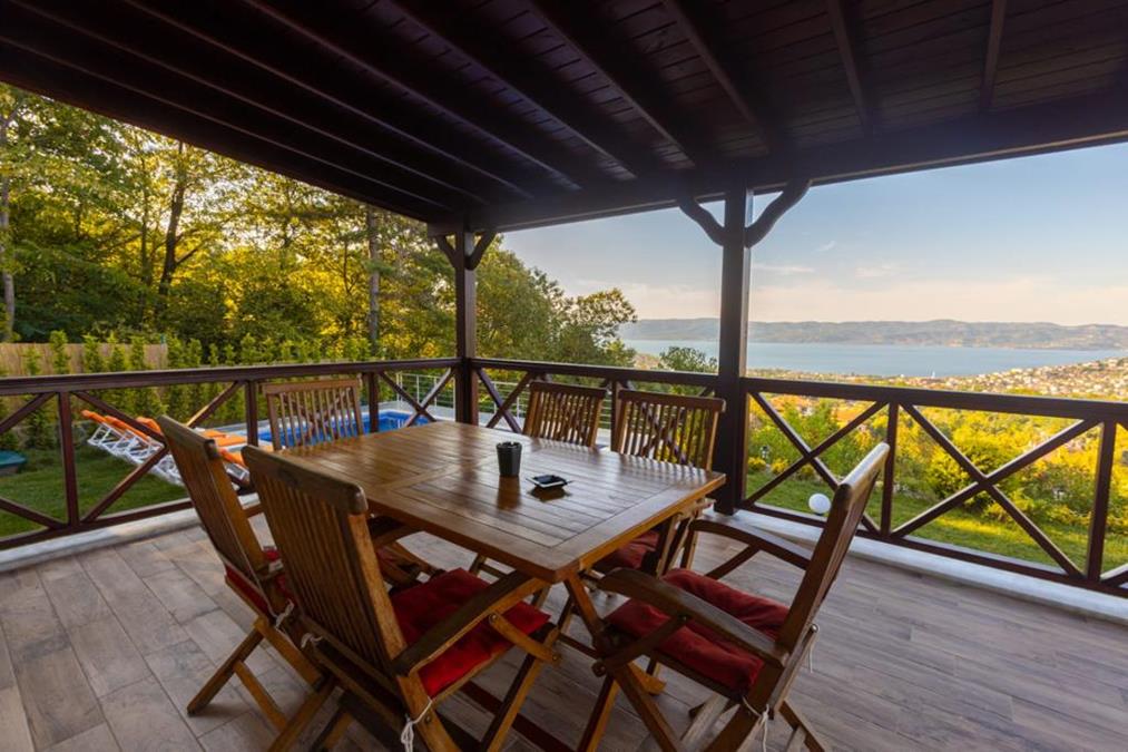 Sapanca Lakeview Villa